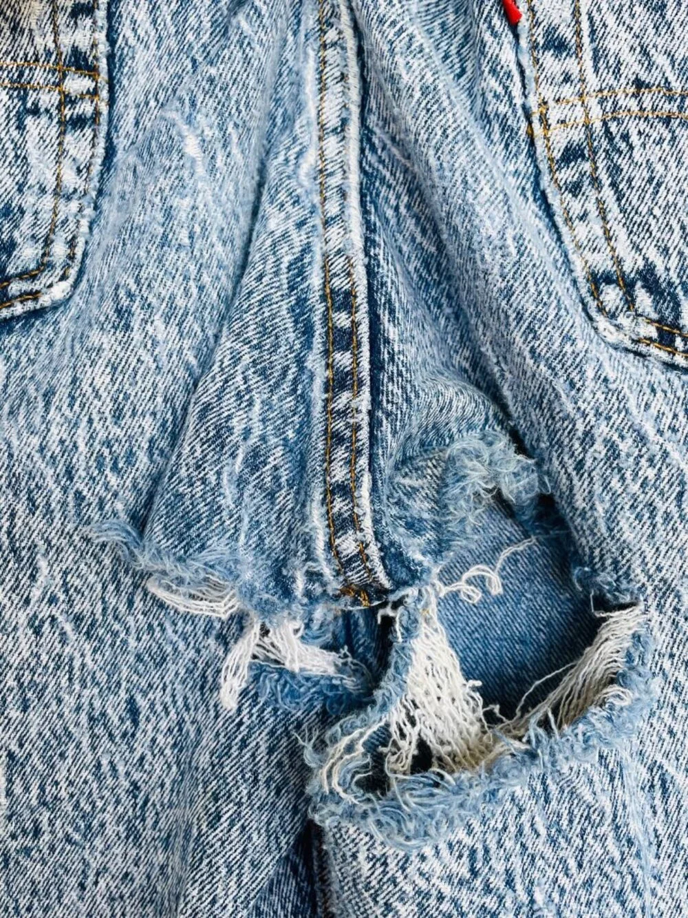 Vtg 80s Levis 501 Button Fly Jeans Sz 30x32 Blue Acid Wash Thrashed Grunge Skate
